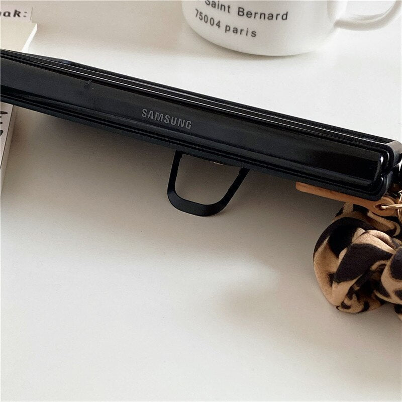 Luxury Cloth Wrist Strap Phone Case For Samsung Galaxy Z Fold 4
